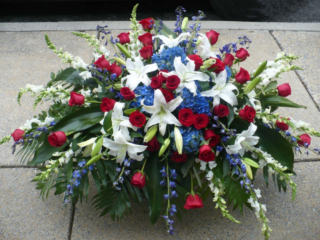 Patriotic Full Casket (shown at $375.00)